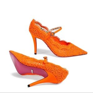 New Gucci Orange Virginia 95 lace pumps